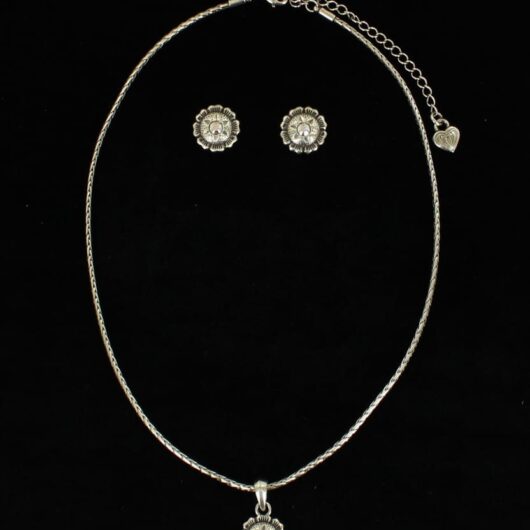 Blazin Roxx Necklace & Earring Set